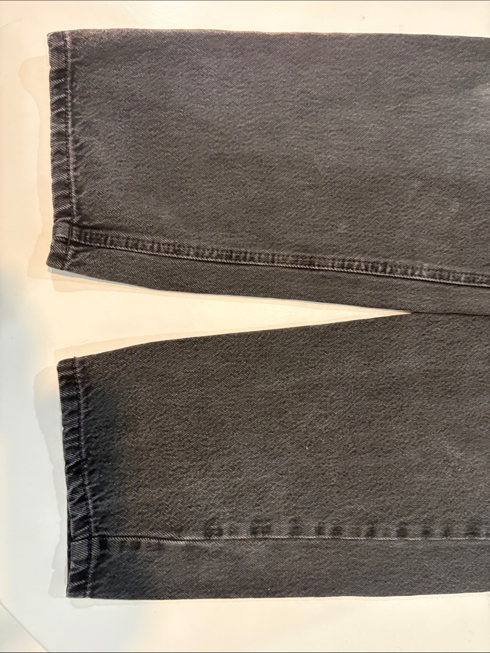 Empyre Men's Black Straight Jeans - Picture 7 of 7